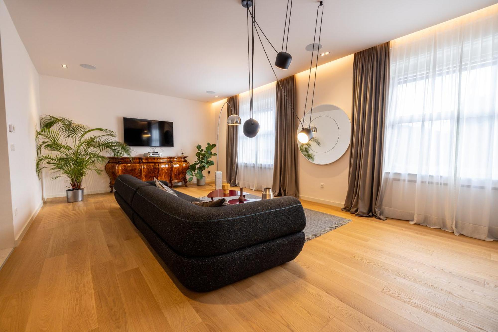 Main Square Luxury Apartment View Central Residence Ζάγκρεμπ Εξωτερικό φωτογραφία